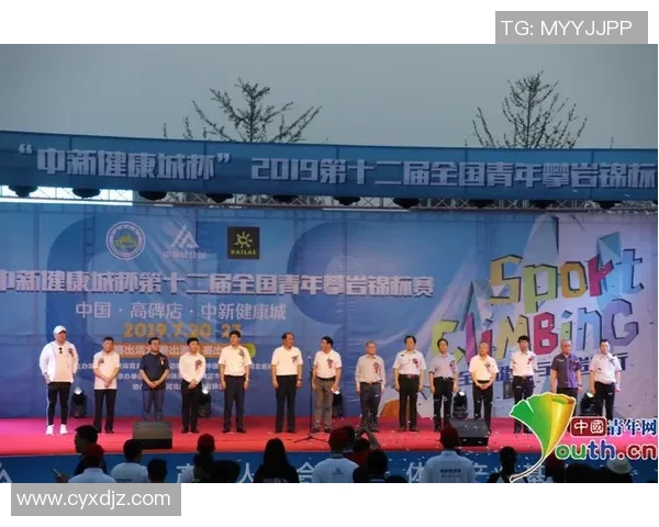 青年赛中FPX的比赛经验分析与表现评估探讨