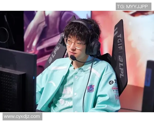 电竞新闻精英赛中LNG战队团队配合的精彩表现与战术分析